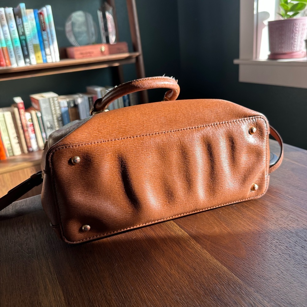 Lauren Ralph Lauren Tan Leather Satchel (significant flaws) - Picture 10 of 16